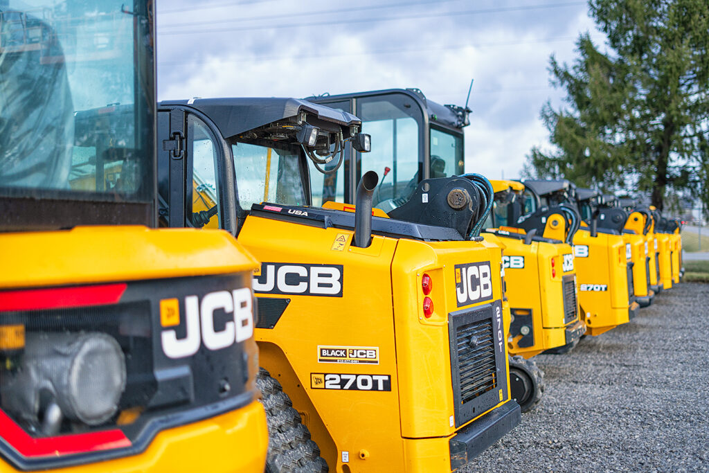 Contractor Equipment Rentals in Evansville Indiana. JLG. GENIE. JCB. Yale. Ramps. Trailers. Generators. Air Compressors. Light Towers. Boom Lifts. Scissor Lifts. High Capacity Pneumatic Tire Forklifts, Telehandlers (Reach Trucks). Articulated Booms. Skid Steers. Mini Excavators.