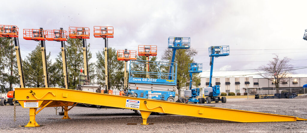 Contractor Equipment Rentals in Evansville Indiana. JLG. GENIE. JCB. Yale. Ramps. Trailers. Generators. Air Compressors. Light Towers. Boom Lifts. Scissor Lifts. High Capacity Pneumatic Tire Forklifts, Telehandlers (Reach Trucks). Articulated Booms. Skid Steers. Mini Excavators.